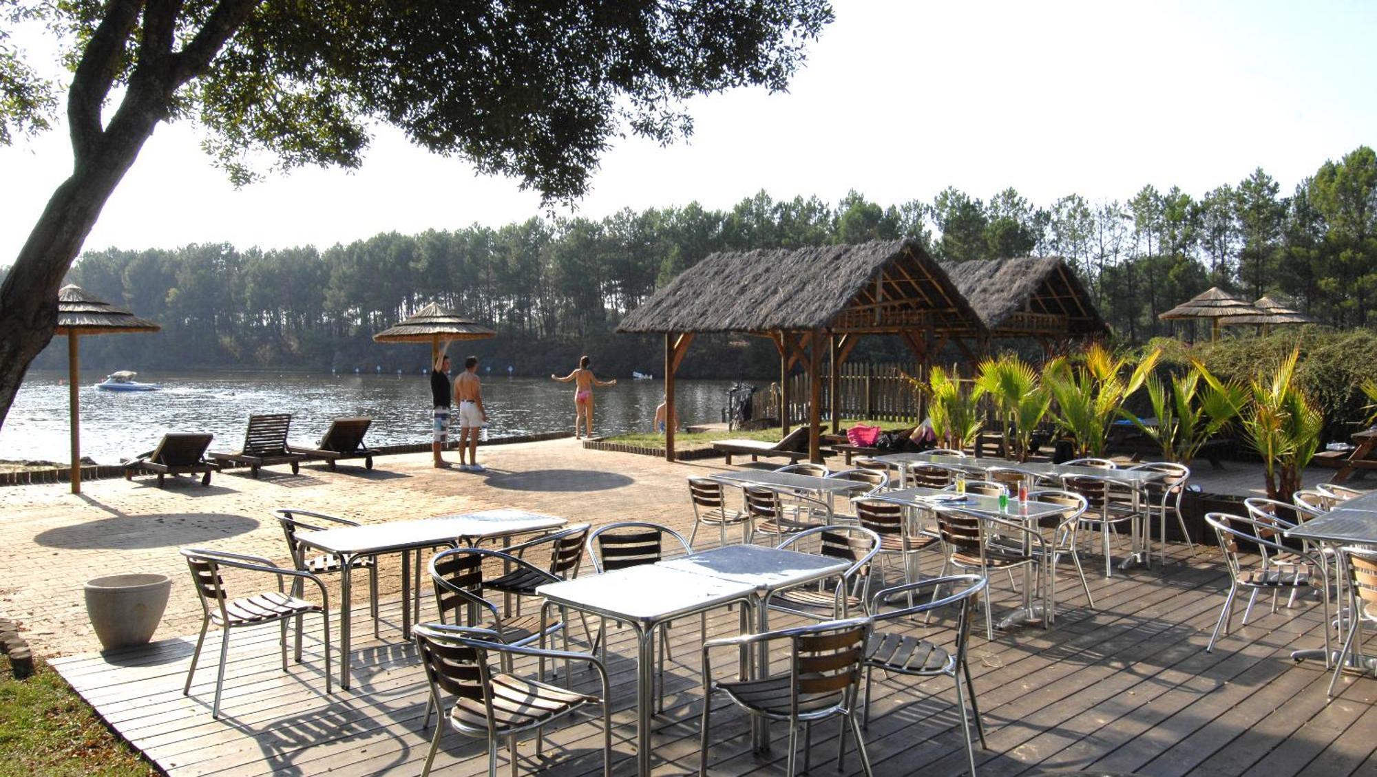 לאקאנו Villa Tout Confort Au Coeur D'Une Base Nautique מראה חיצוני תמונה